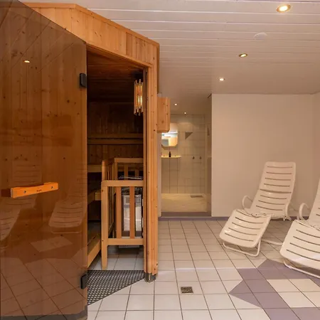 Naturhotel Berghof ホテル プフンツ
